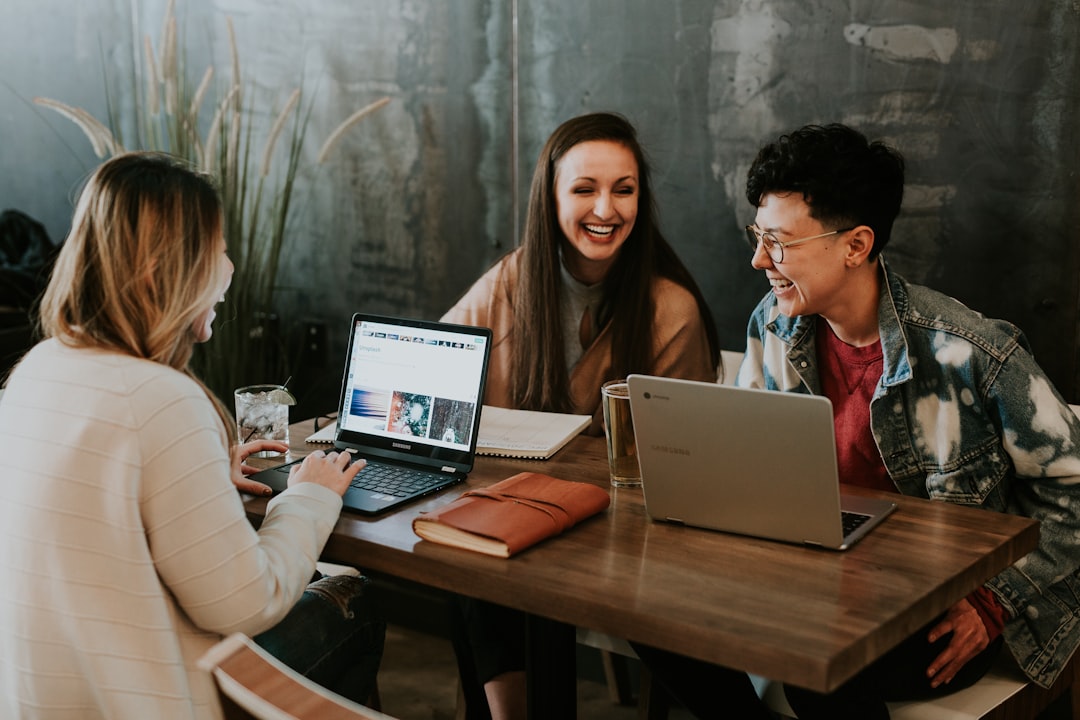 agence digitale spécialisée en marketing en ligne, création de sites web, et stratégies numériques innovantes pour booster votre présence sur internet.