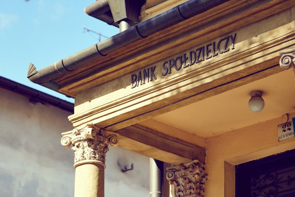 découvrez les services bancaires complets d'obc bank, incluant comptes, prêts, cartes et solutions financières adaptées à vos besoins.