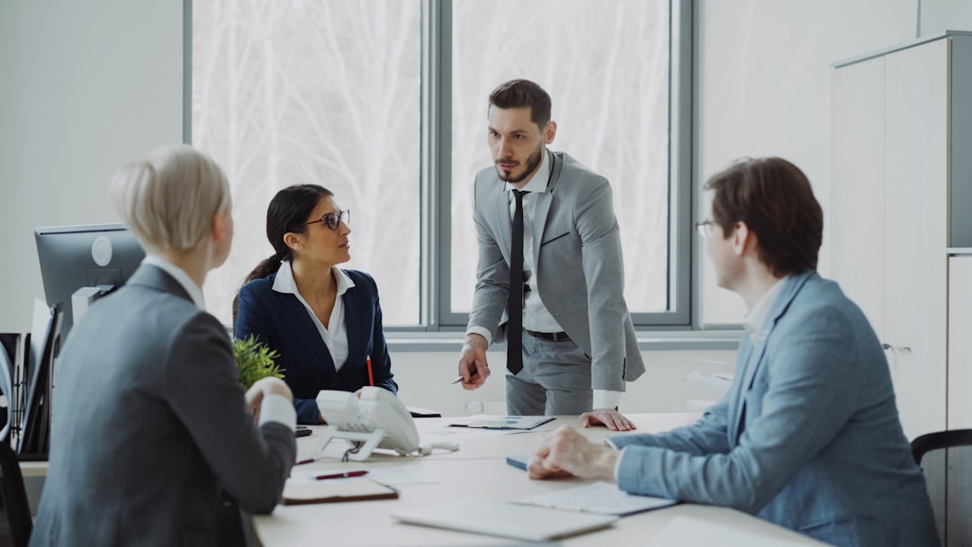 optimisez la communication interne de votre entreprise pour renforcer la collaboration, améliorer la productivité et favoriser un environnement de travail harmonieux.