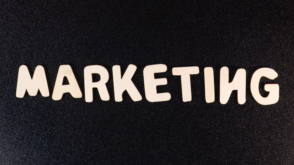 découvrez les meilleures techniques de prospection commerciale pour identifier et convertir efficacement vos prospects en clients fidèles.